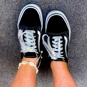 Black Vans